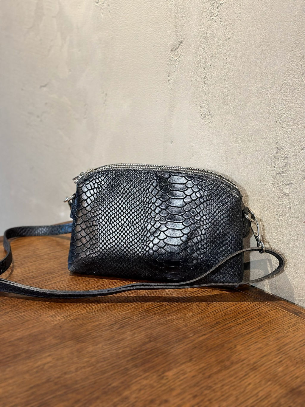 Сумка женская из телячьей кожи