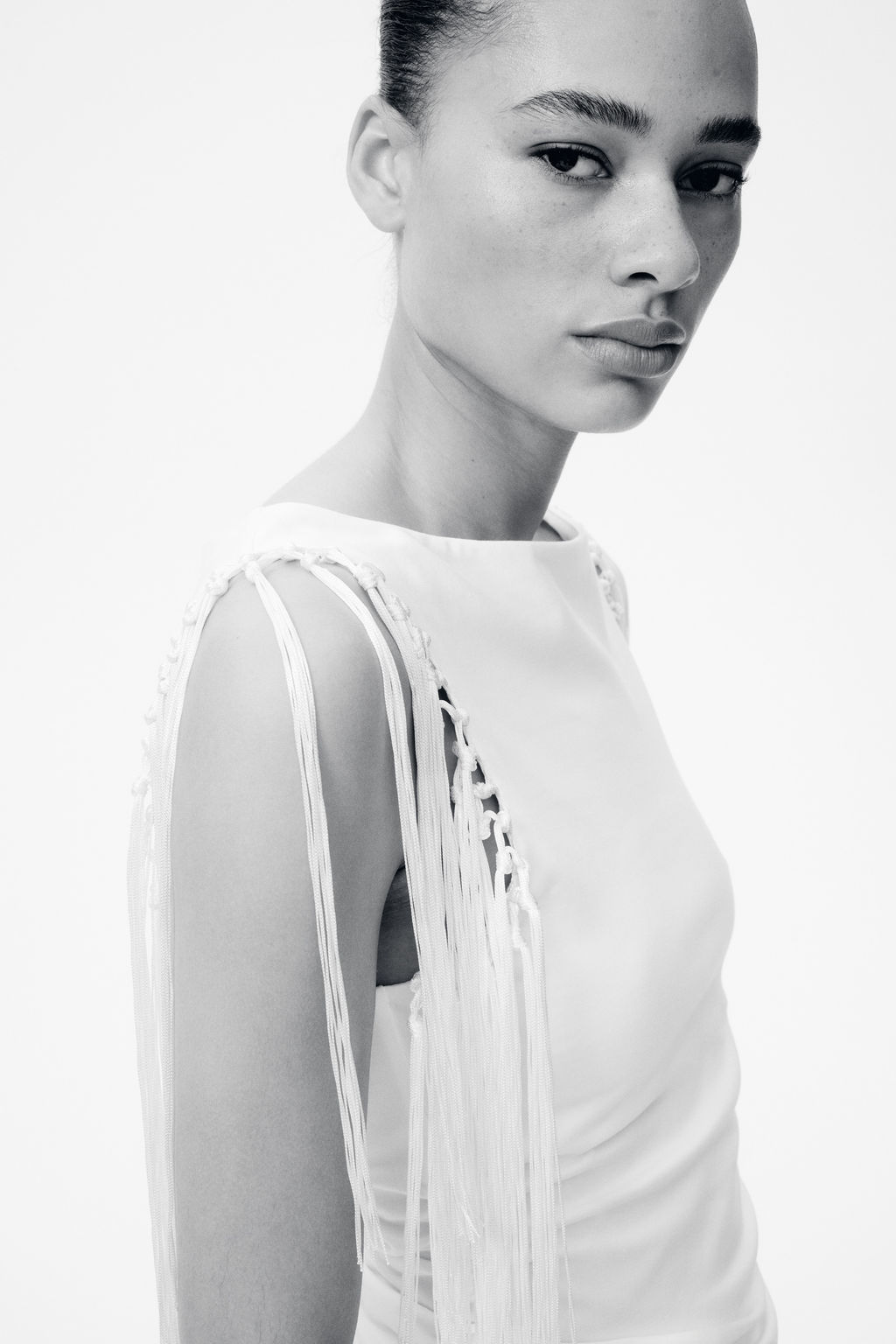 Top con escote barco y ribete de flecos - H&m фото 3