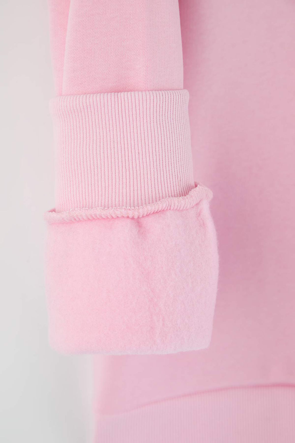 Teen Ac?k Pembe Cilek Bask?l? Ici Polarl? Orme Sweatshirt TWOAW26SW00196 - Trendyolmilla фото 3