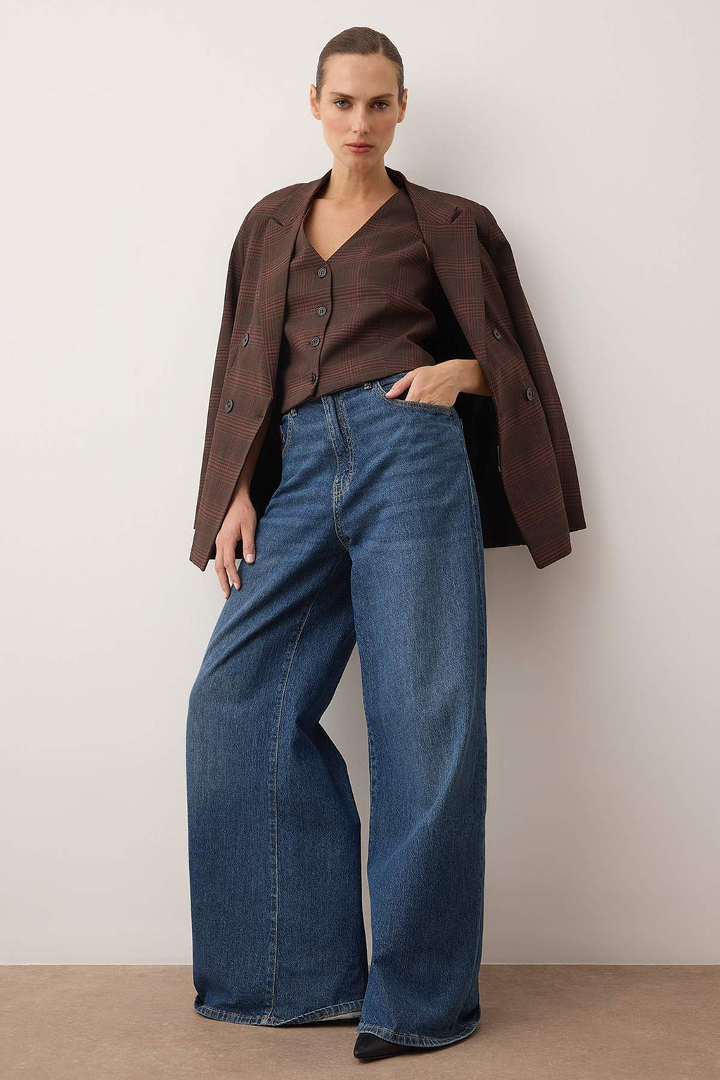 Kahverengi Bordo Ekoseli/Kareli Dokuma Yelek TWOAW26YE00063