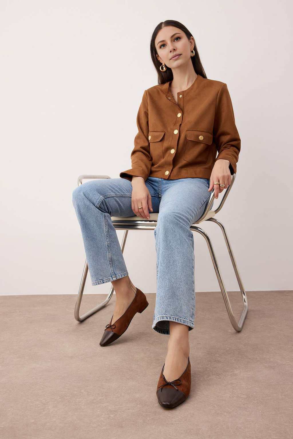 Taba Fiyonk Detayl? Deri Suslemeli Suet Badem Burun Babet 
TAKAW26BE00003