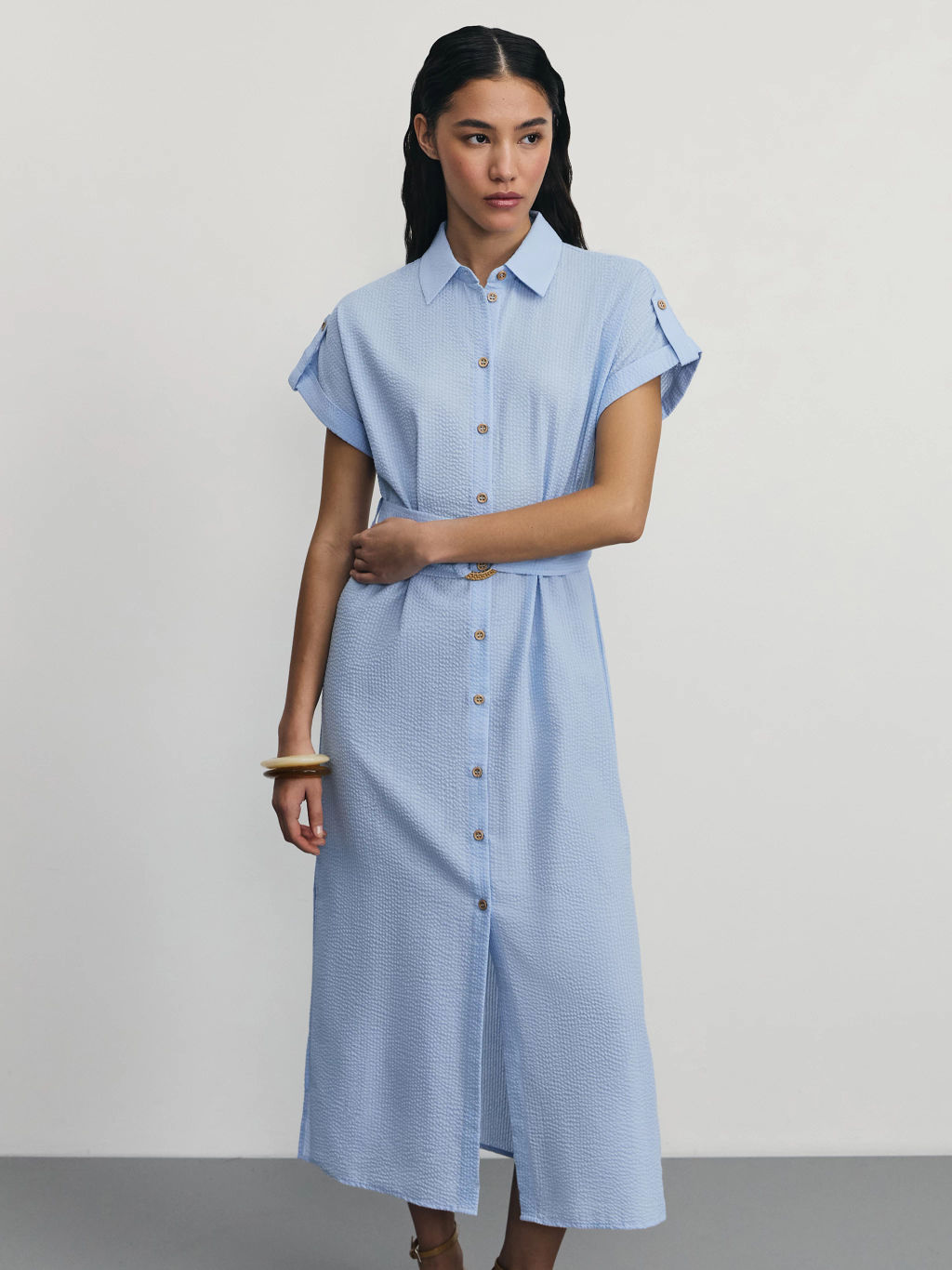 Платье миди из фактурной ткани на поясе / Zarina  фото 2