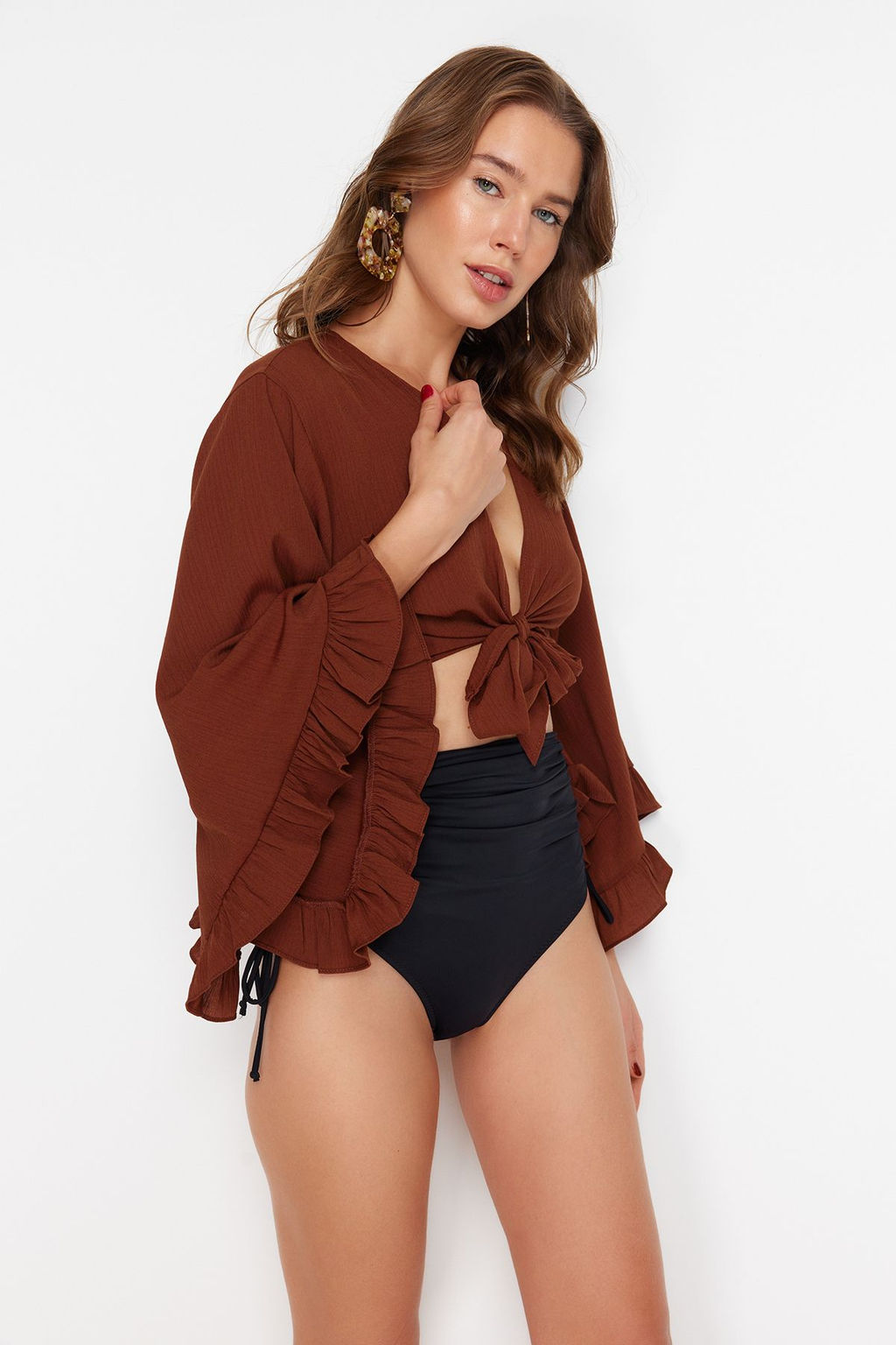 Kahverengi Crop Dokuma Volanl? Plaj Bluz TBESS19BB0095