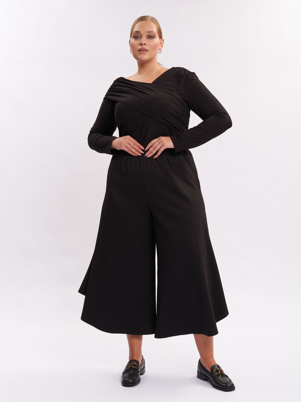 Лонгслив с драпировкой LN00503BLK01 - Артесса фото 10