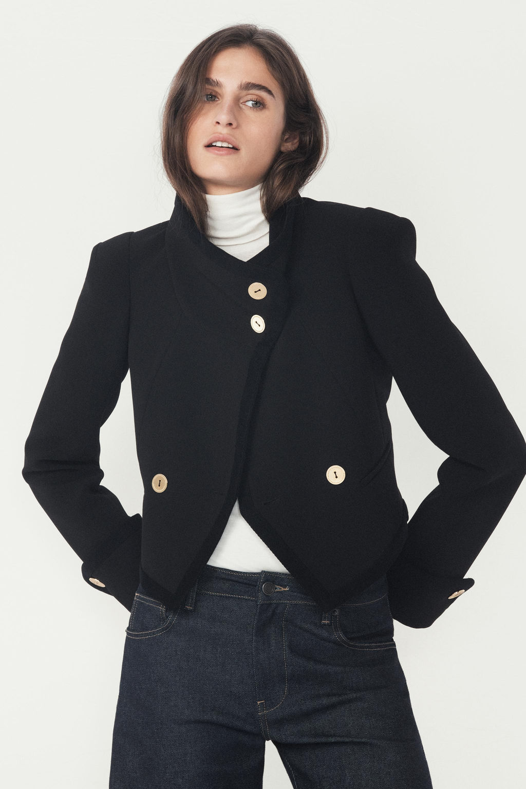 CROPPED BUTTONED JACKET - THE ITEM ZARA WOMAN  фото 4