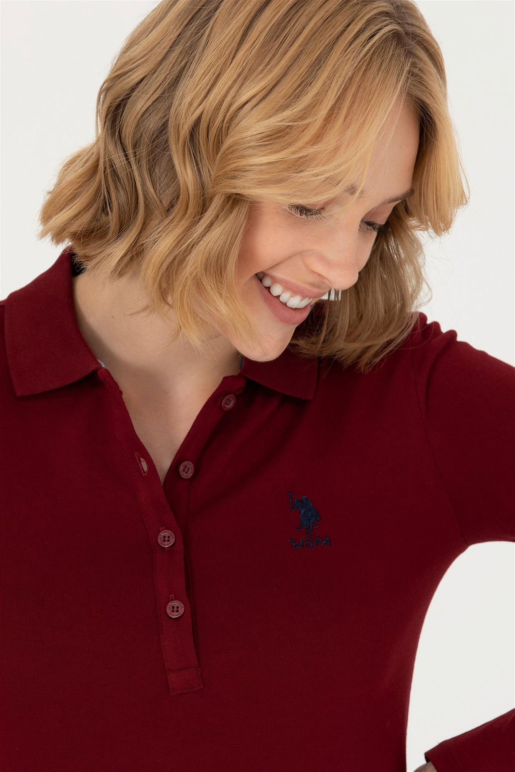 Женский бордово-красный базовый свитшот с воротником-поло Неожиданная скидка в корзине - U.s. polo assn фото 2