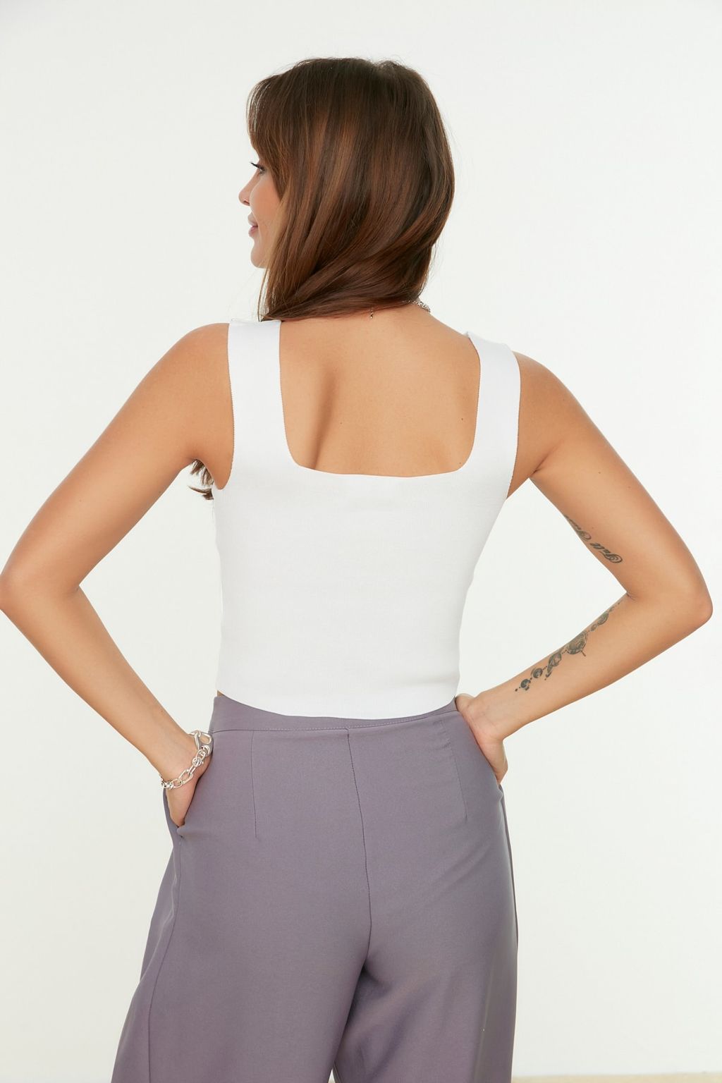 Ekru Crop Kal?n Ask?l? Bluz TWOAW20BZ0576