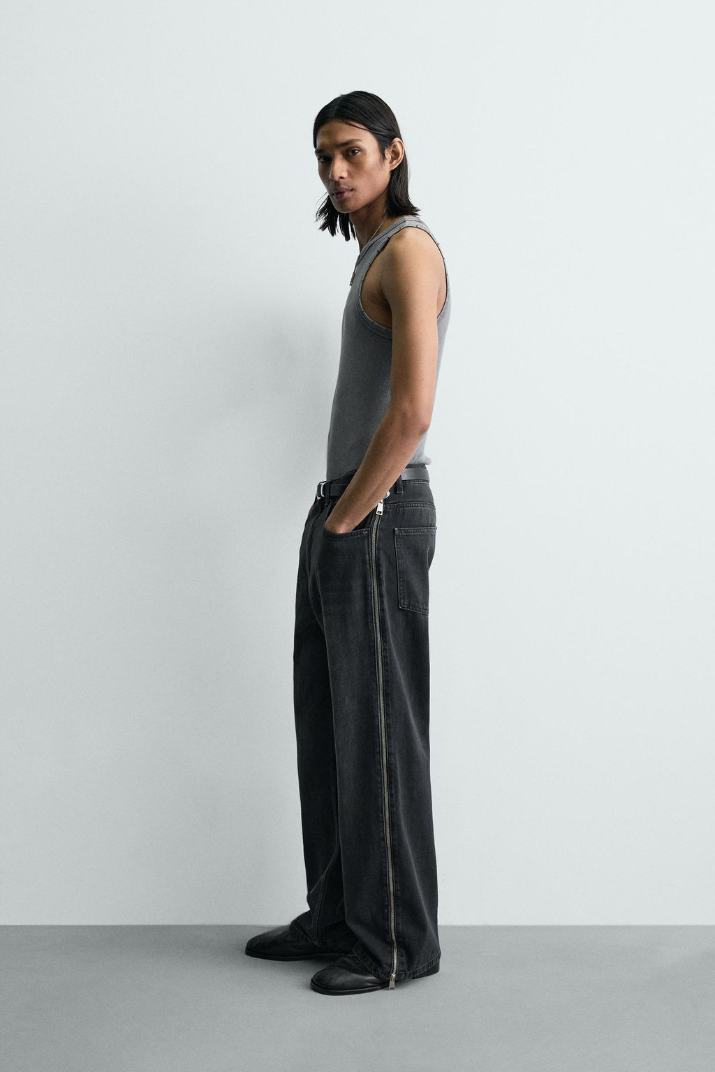 JEANS FLARE FIT CREMALLERAS / Carb?n - Zara фото 4