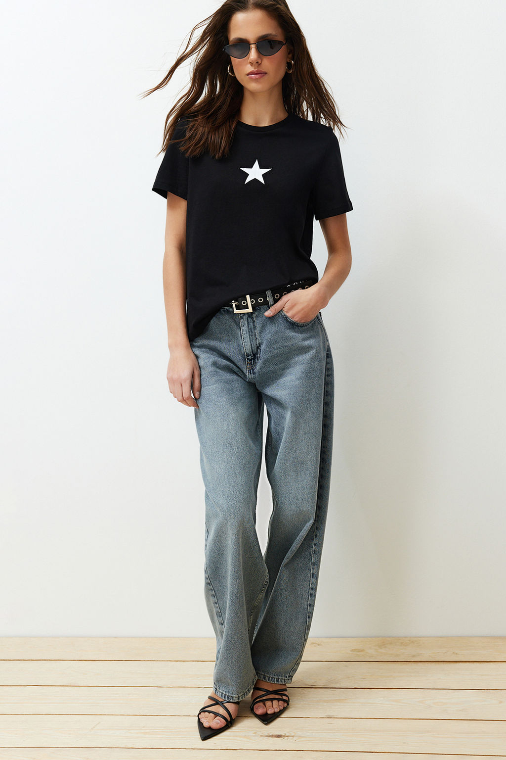 TRENDYOLMILLA Antrasit %100 Pamuk Y?ld?z Bask?l? Regular/Normal Kal?p Bisiklet Yaka Orme T-Shirt TWOSS24TS00095  фото 13