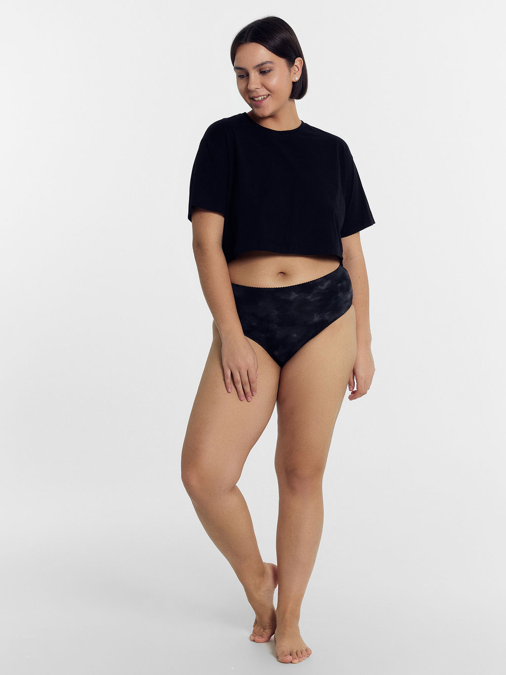 Цена за 2 штуки! Трусы женские макси черные в технике тай-дай черный тай-дай 412075 - Mark formelle фото 4