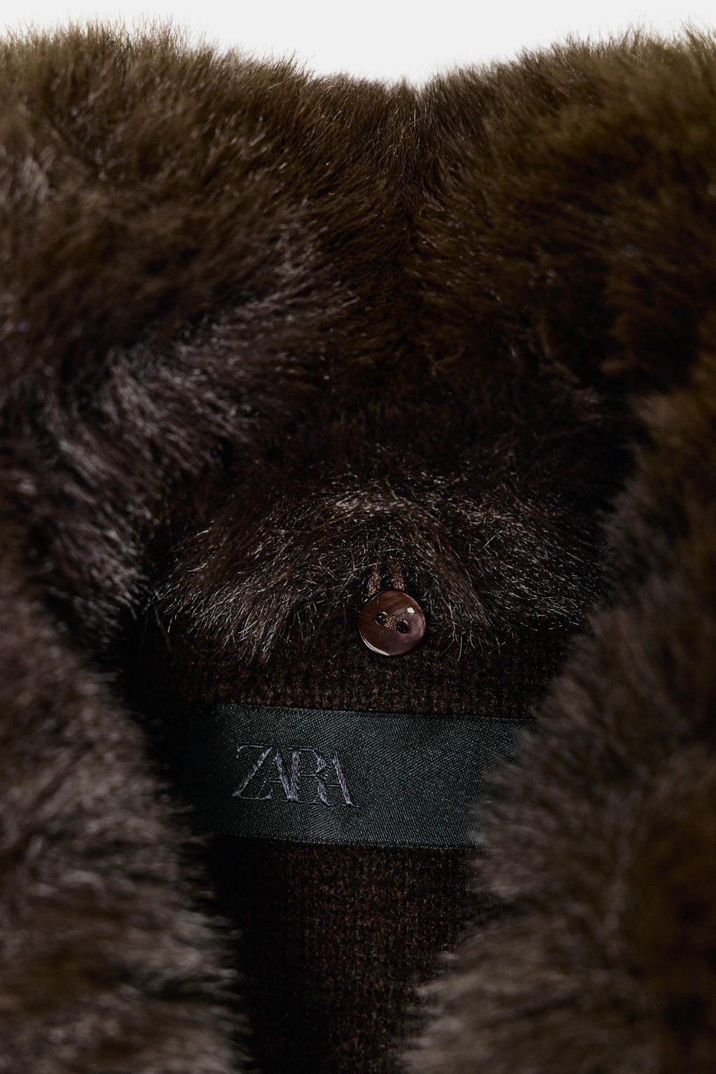 CARDIGAN WITH FAUX FUR COLLAR - Zara фото 8