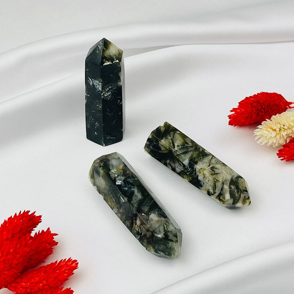 Кристалл из зеленого Лепидолита - Радуга самоцветов фото 2