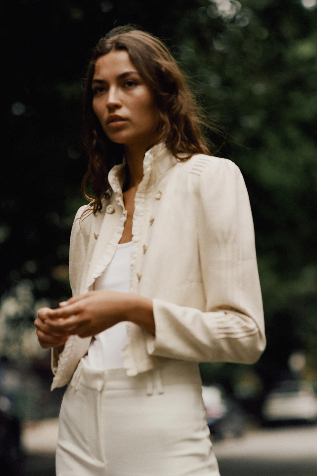 BLAZER CORTA VOLANTES / Beige claro - Zara фото 4
