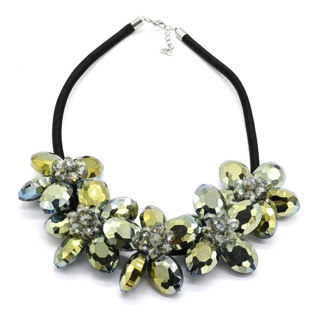 Крупное колье с цветами из циркона цв.зеленый хамелеон, 48см