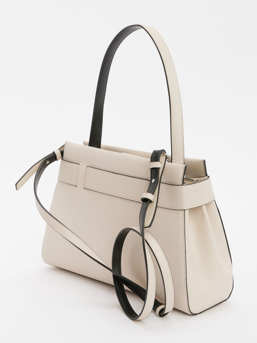 Женская сумка на плечо ARMANI EXCHANGE SUSIE Артикул 4368353, молочно-бежевый  фото 4
