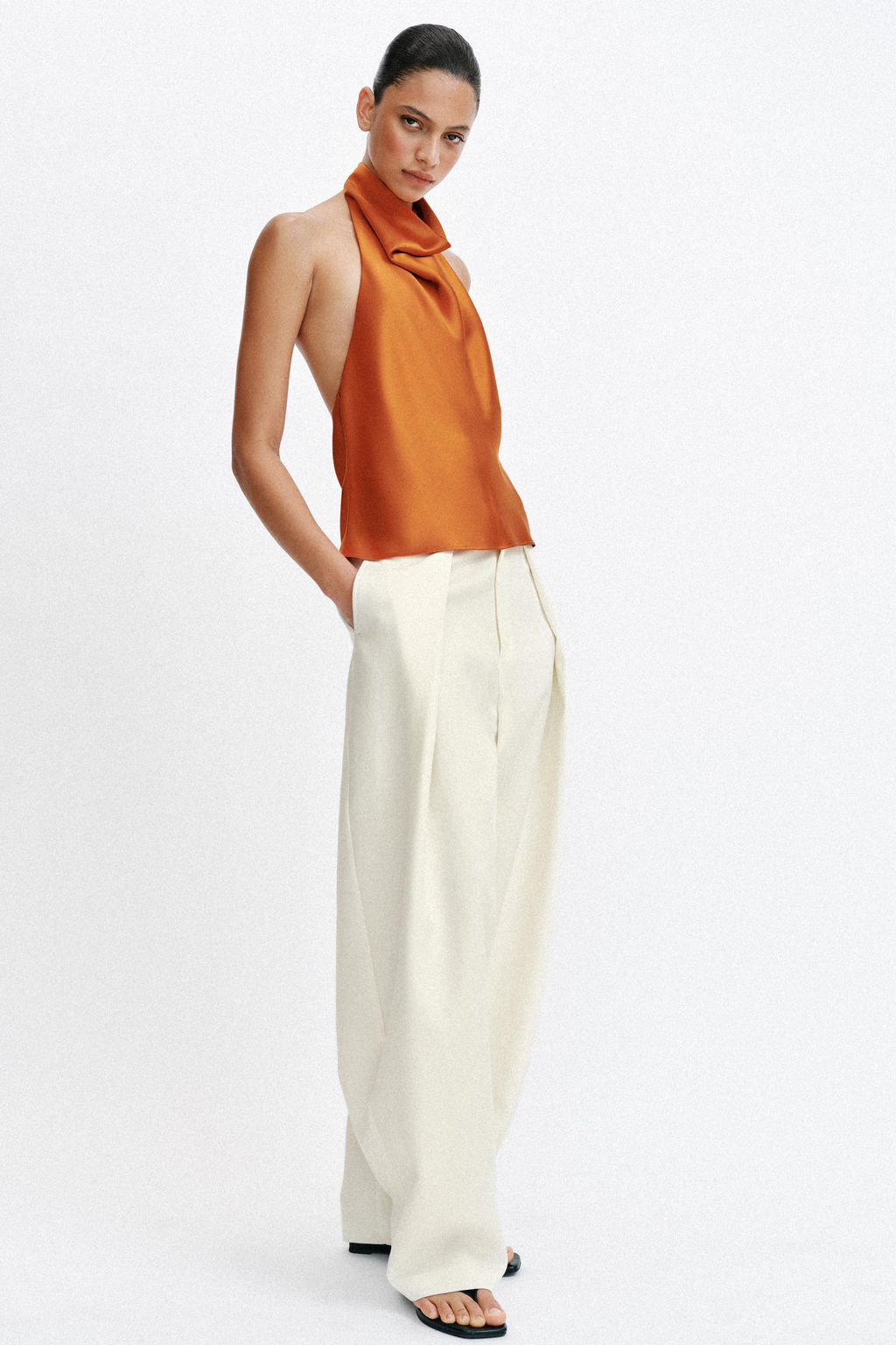 TOP HALTER SATINADO / Naranja