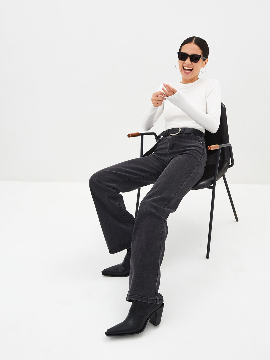 Женские джинсы широкие с высокой посадкой - Mossmore фото 39