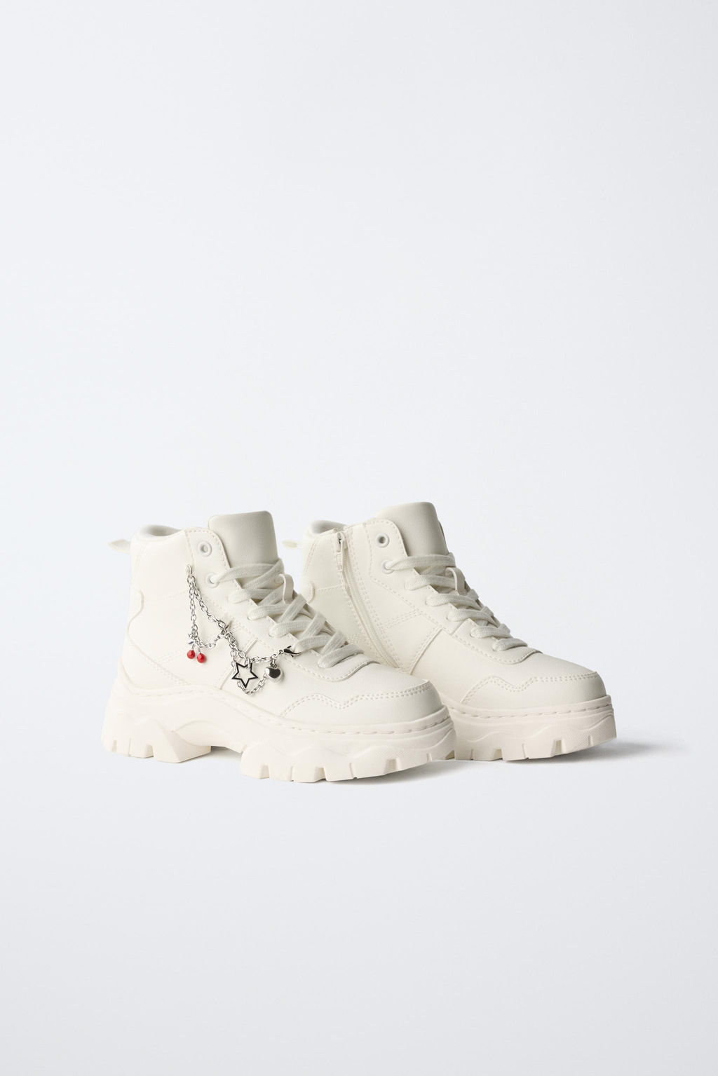 CHUNKY HIGH-TOP SNEAKERS WITH CHARMS - Zara фото 12