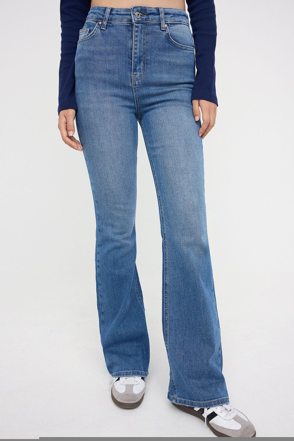 Mavi Yuksek Bel Ispanyol Paca Flare Jeans TWOAW26JE00095 - Trendyolmilla фото 3