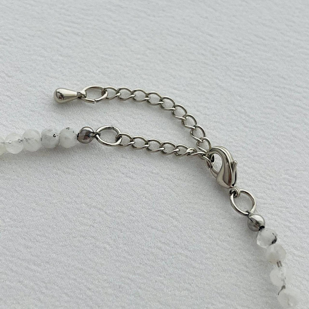 Бусы из Лунного камня огранка