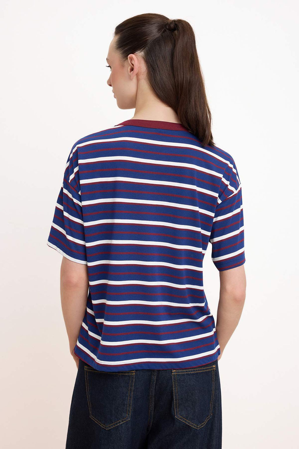 Gul Kurusu Cizgili Oversize/Genis Kal?p Uzun Tok %100 Pamuk Orme T-Shirt TWOSS26TS00051 - Trendyolmilla фото 8
