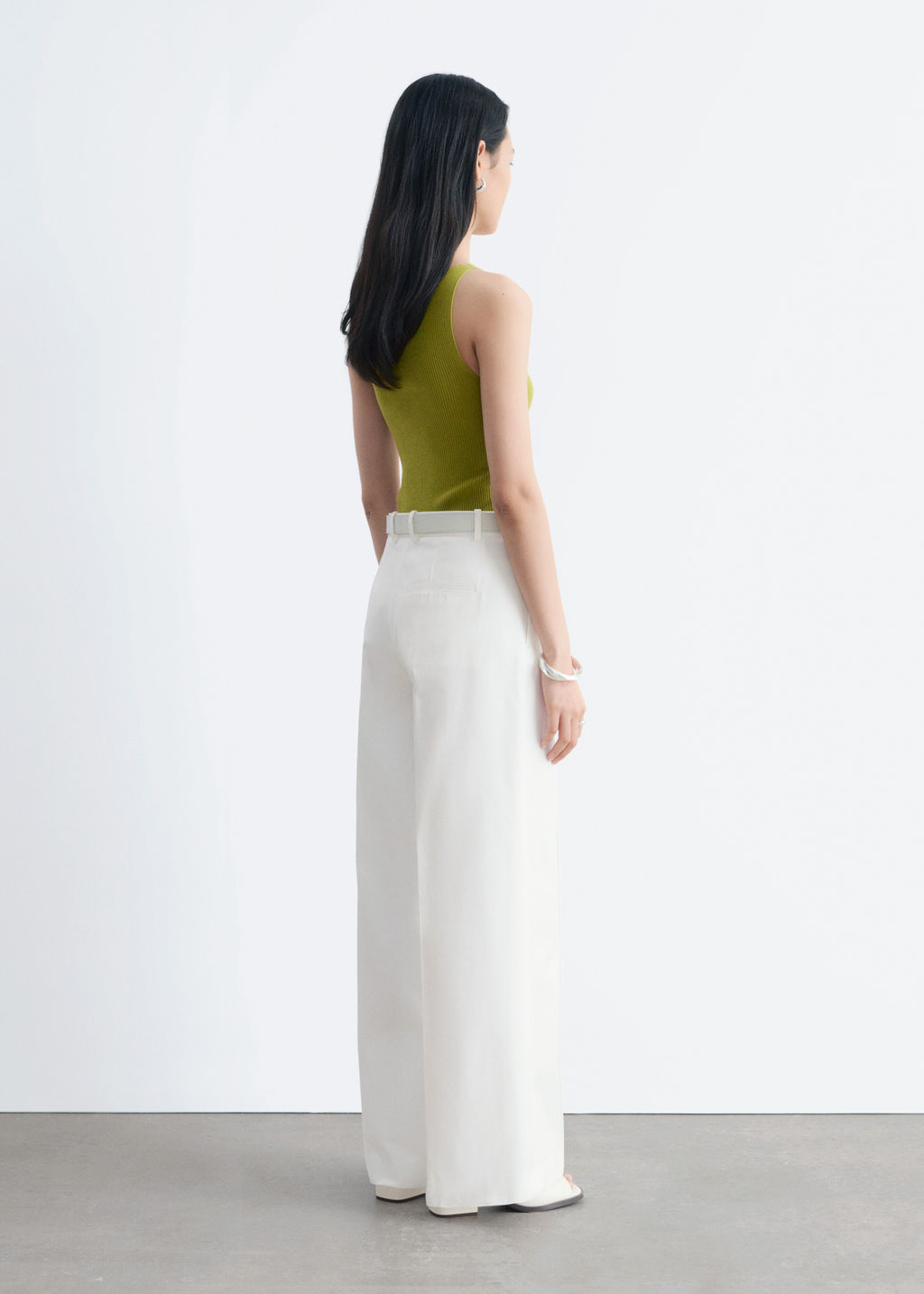 Pantalones de algod?n con pliegues marcados - H&m фото 4