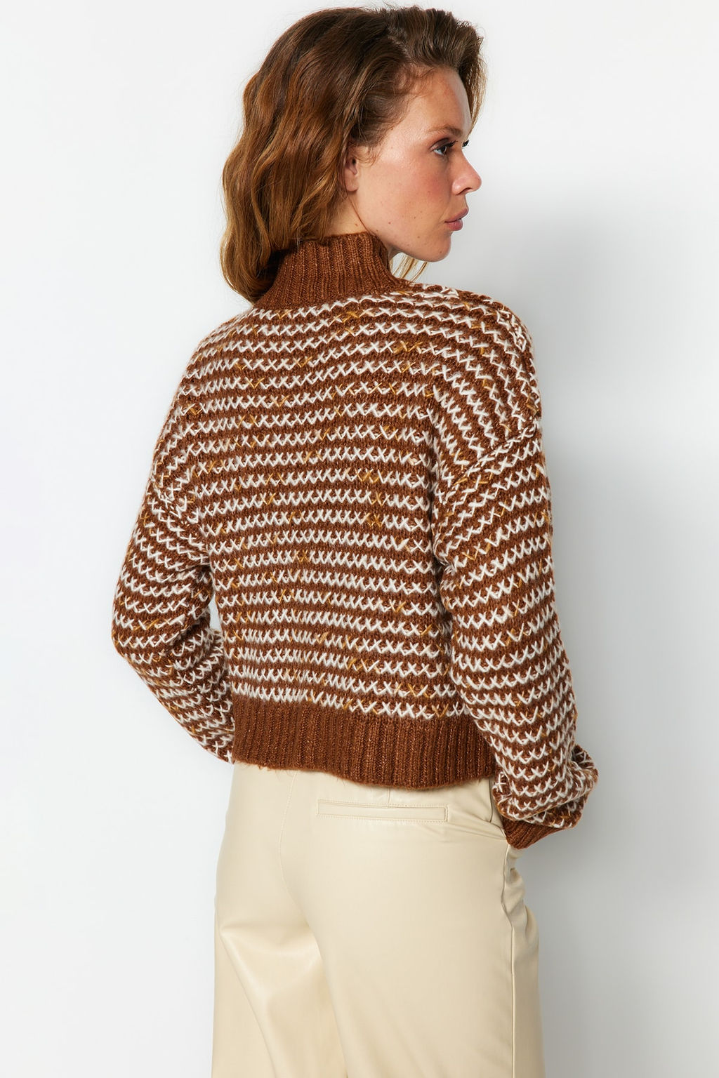 Kahverengi Yumusak Dokulu Degrade Triko H?rka TWOAW24HI00052