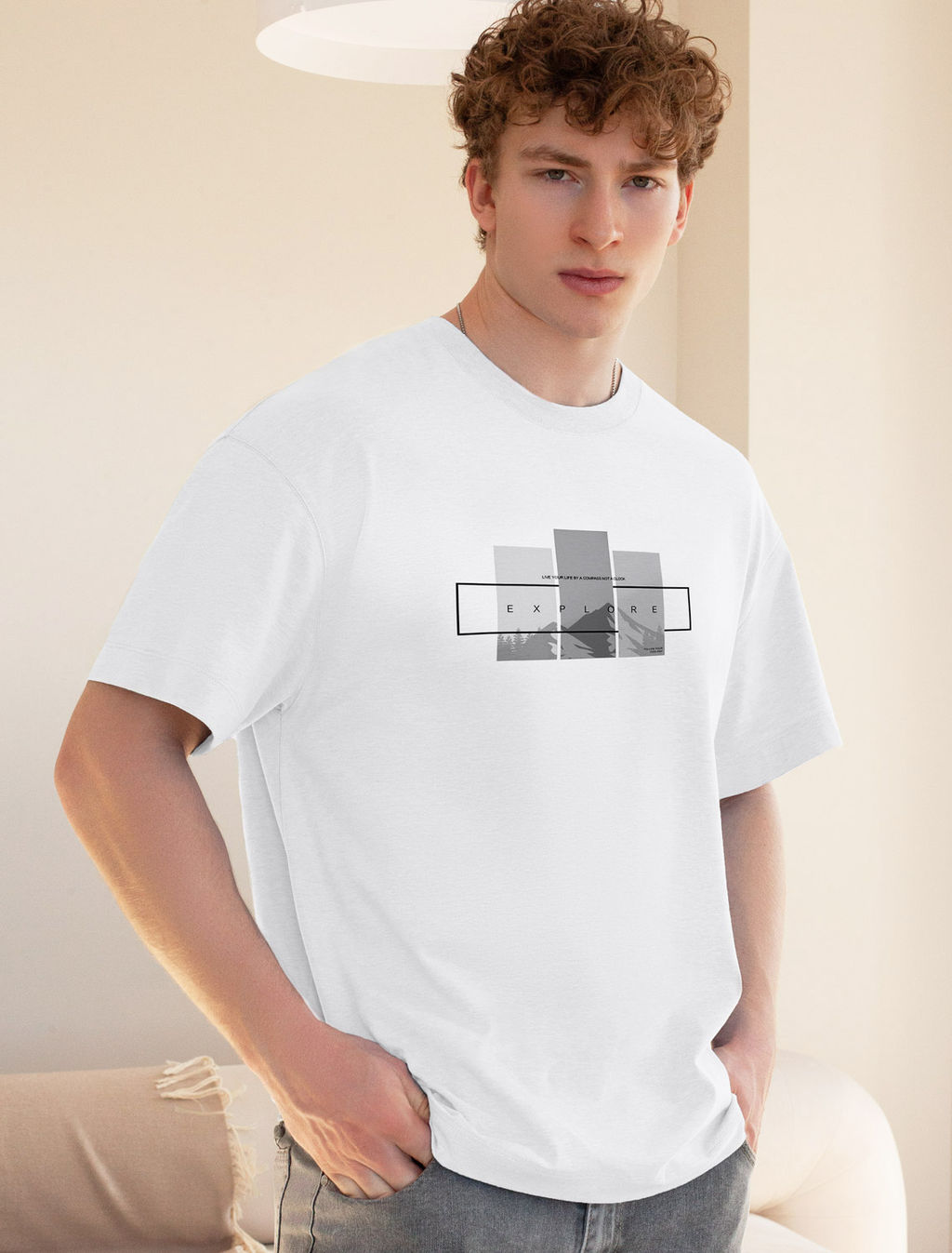 Свободная футболка с авторским принтом