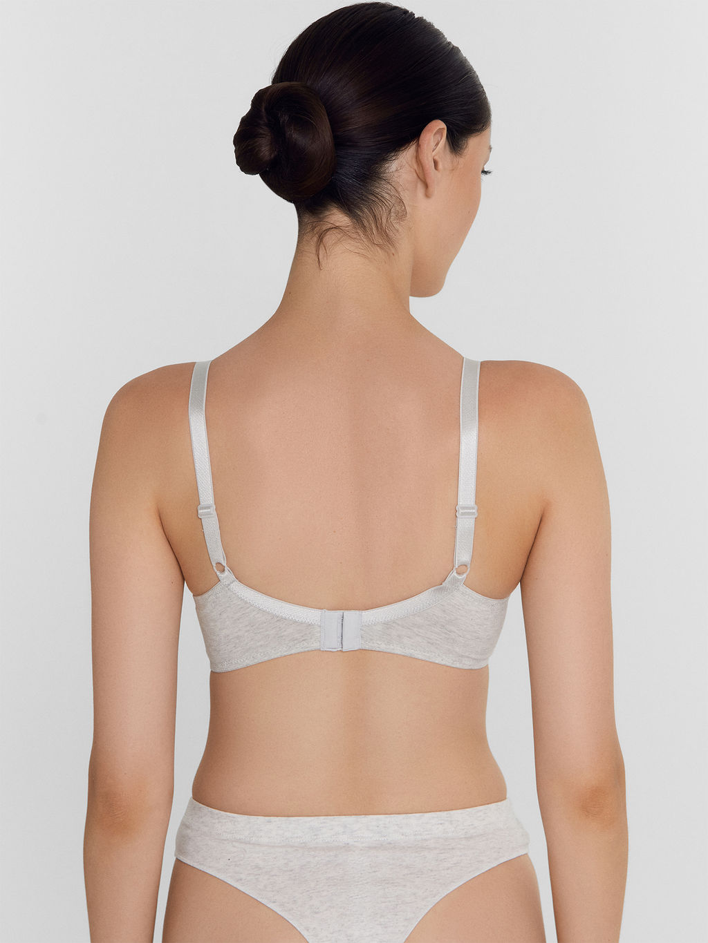 Бюстгальтер женский макси в сером цвете - Mark formelle фото 5