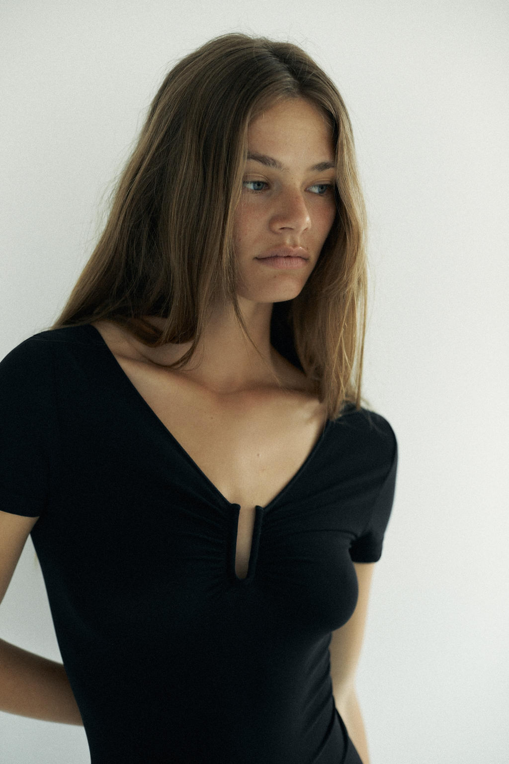 HOSIERY BODYSUIT WITH METAL PIECE - Zara фото 2