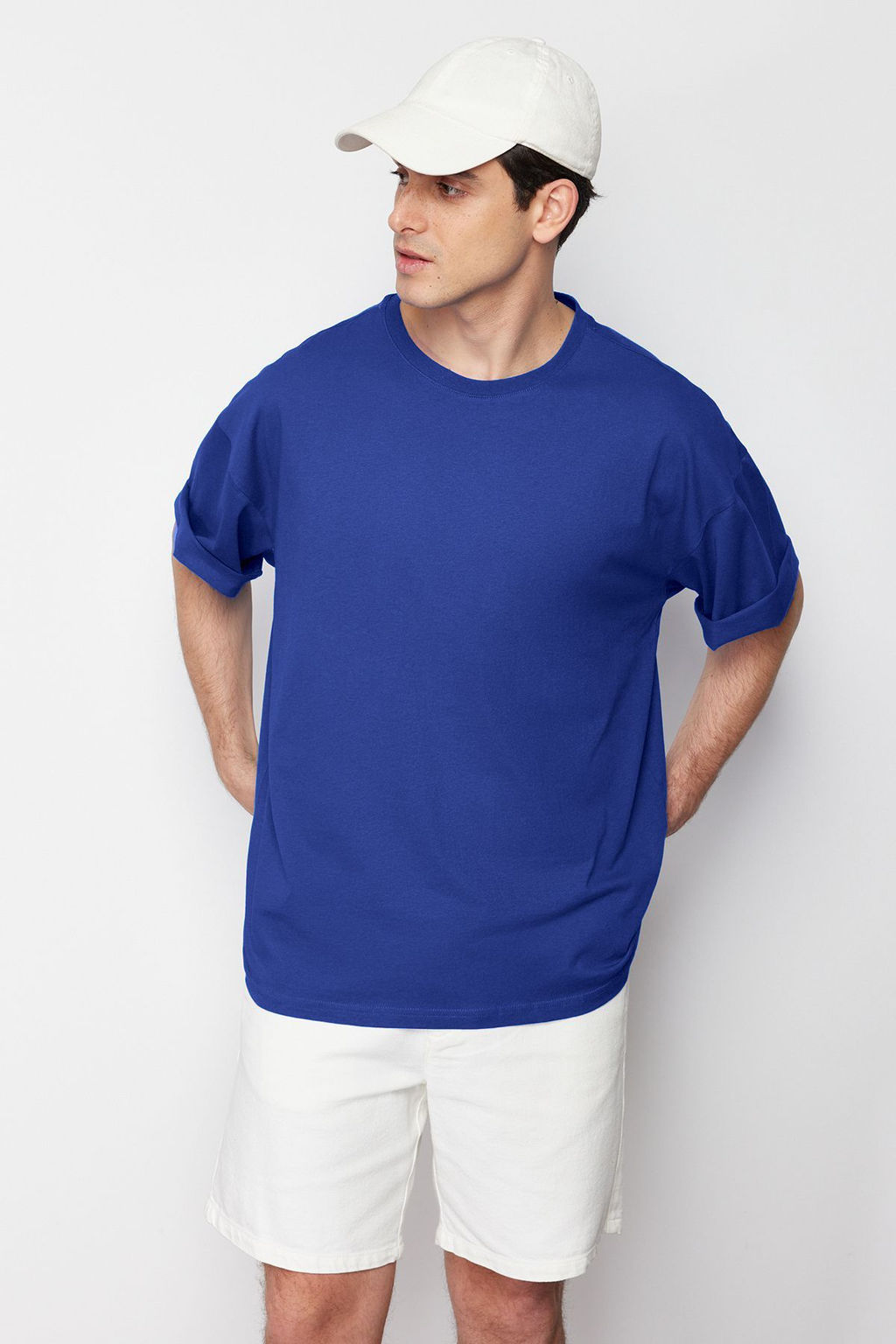 Mavi Oversize/Genis Kesim %100 Pamuklu K?sa Kollu Basic T-Shirt TMNSS22TS0318