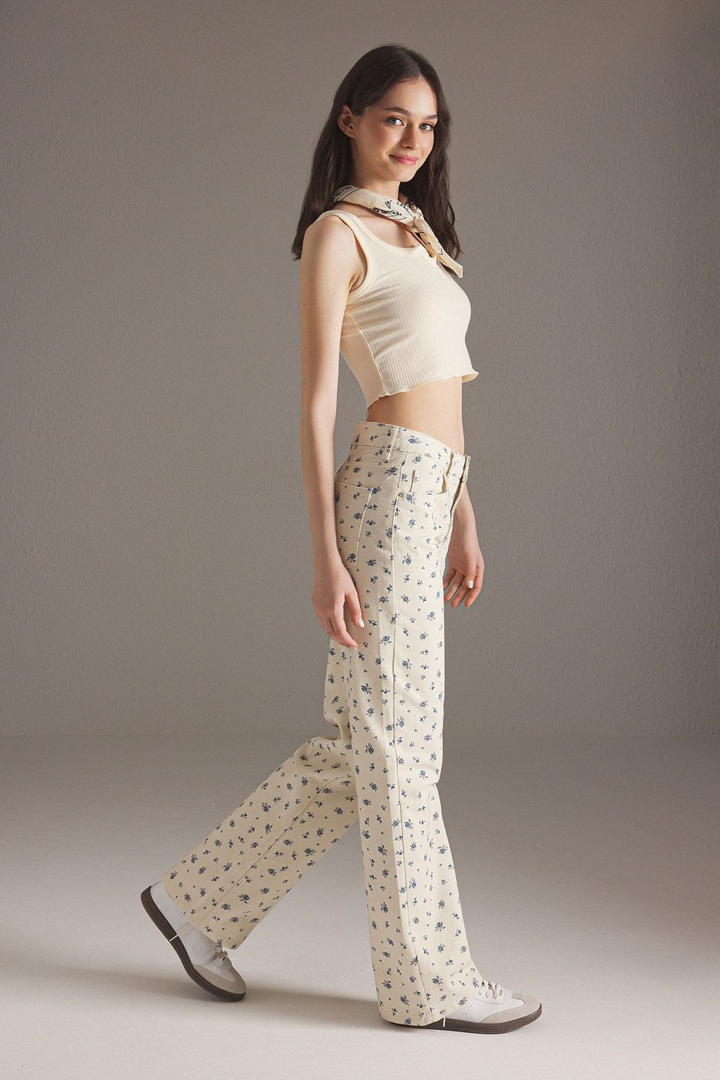 Ekru Cicek Bask?l? Normal Bel Wide Leg Jeans TWOSS25JE00261 - Trendyolmilla фото 2