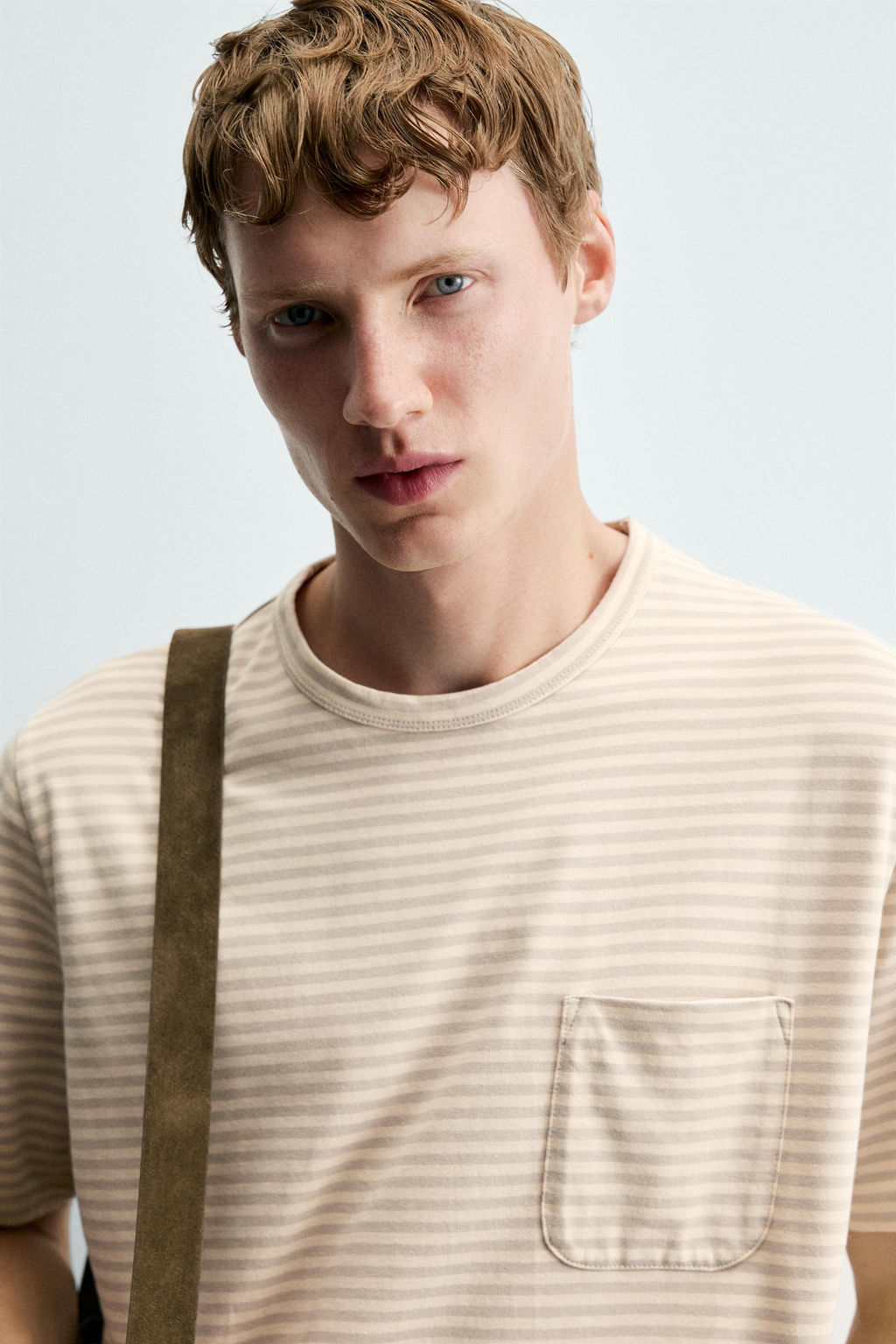 CAMISETA JACQUARD RAYAS BOLSILLO / Gris / Natural - Zara фото 5
