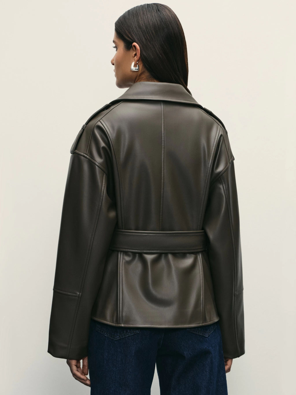 Куртка из искусственной кожи с ремнём / Zarina фото 6