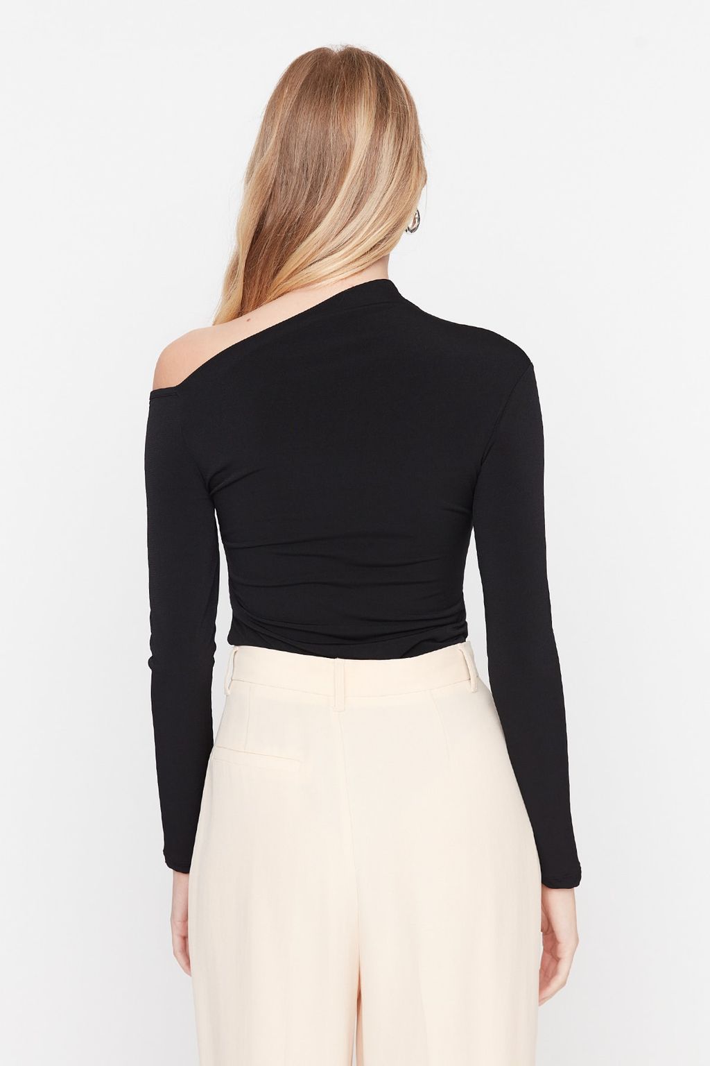 TRENDYOLMILLA Tas Slim C?tc?tl? Asimetrik Yaka Esnek Orme Body TWOAW22BD0178  фото 5