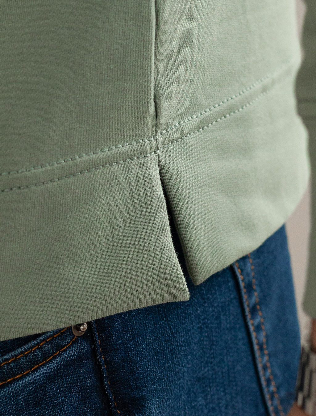 Лонгслив с воротником поло на пуговицах из премиального хлопка с эластаном - Vilatte фото 3