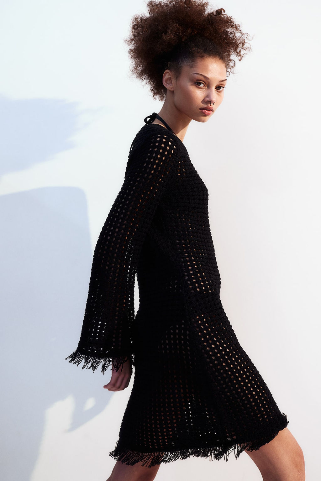 Vestido en punto calado con flecos - H&m фото 4