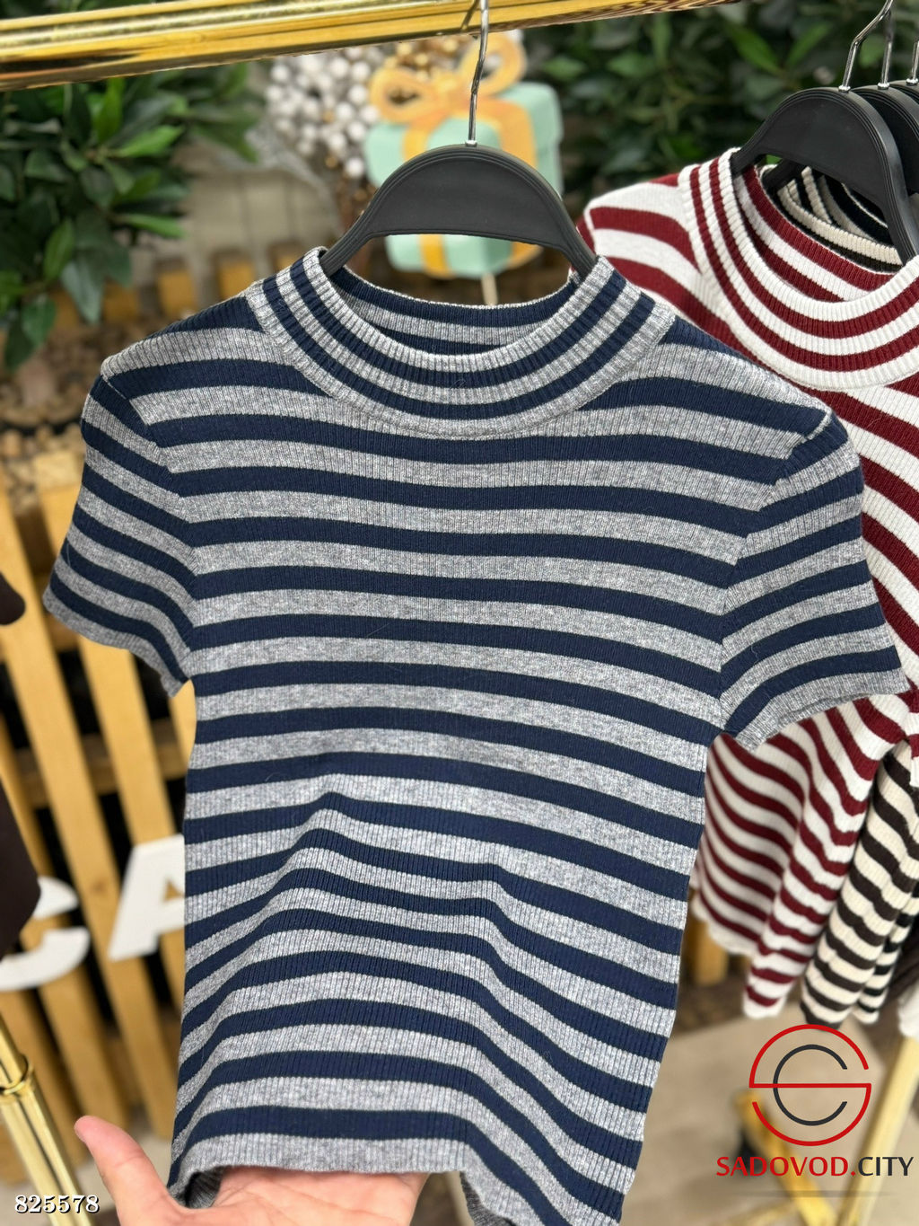Футболка женская в полоску