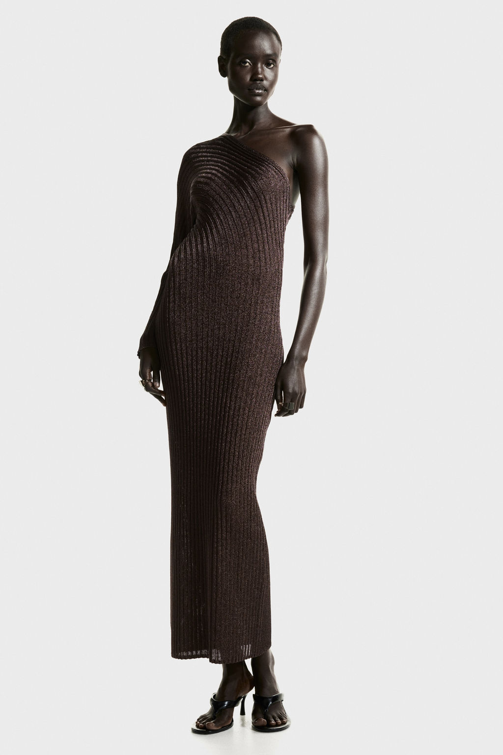 Vestido metalizado de un hombro - H&m фото 2