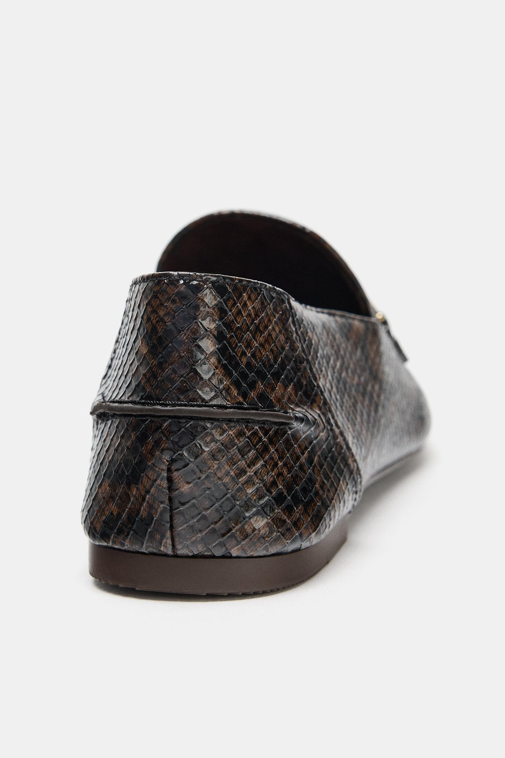 EMBOSSED LOAFERS WITH BUCKLE - Zara фото 6