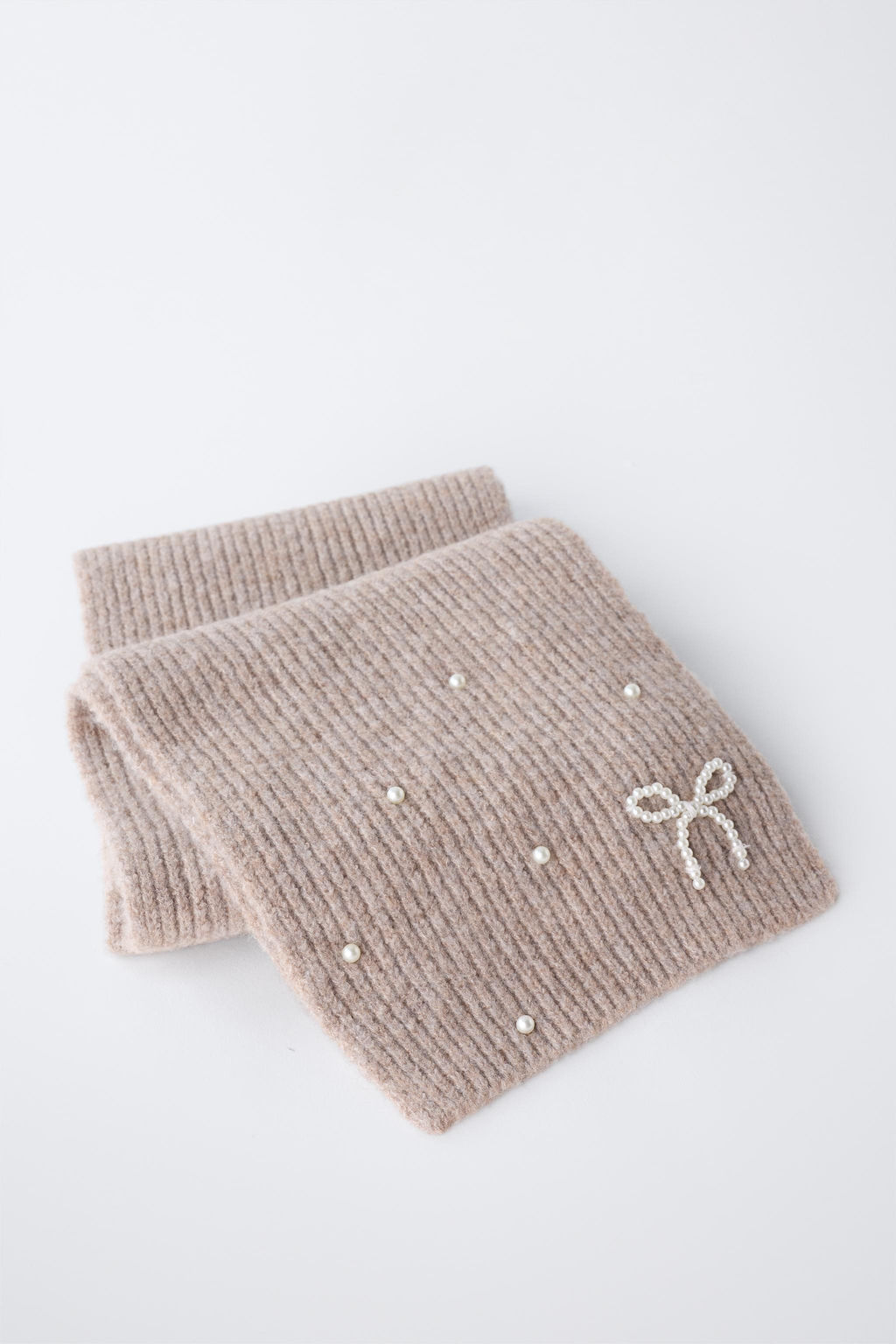 KNIT SCARF WITH FAUX PEARLS - Zara фото 2