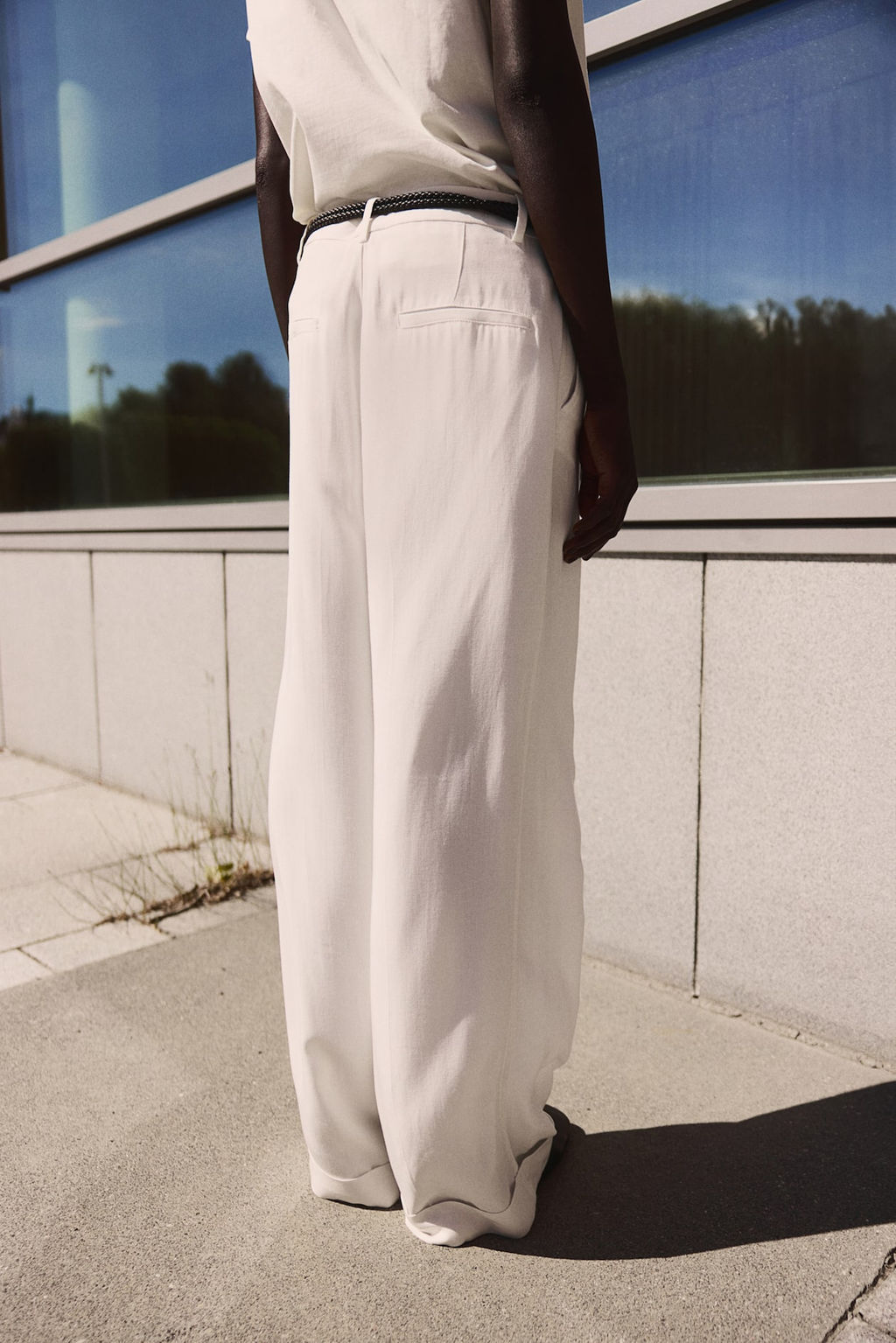 Pantalon sastre con vuelta - H&m фото 3