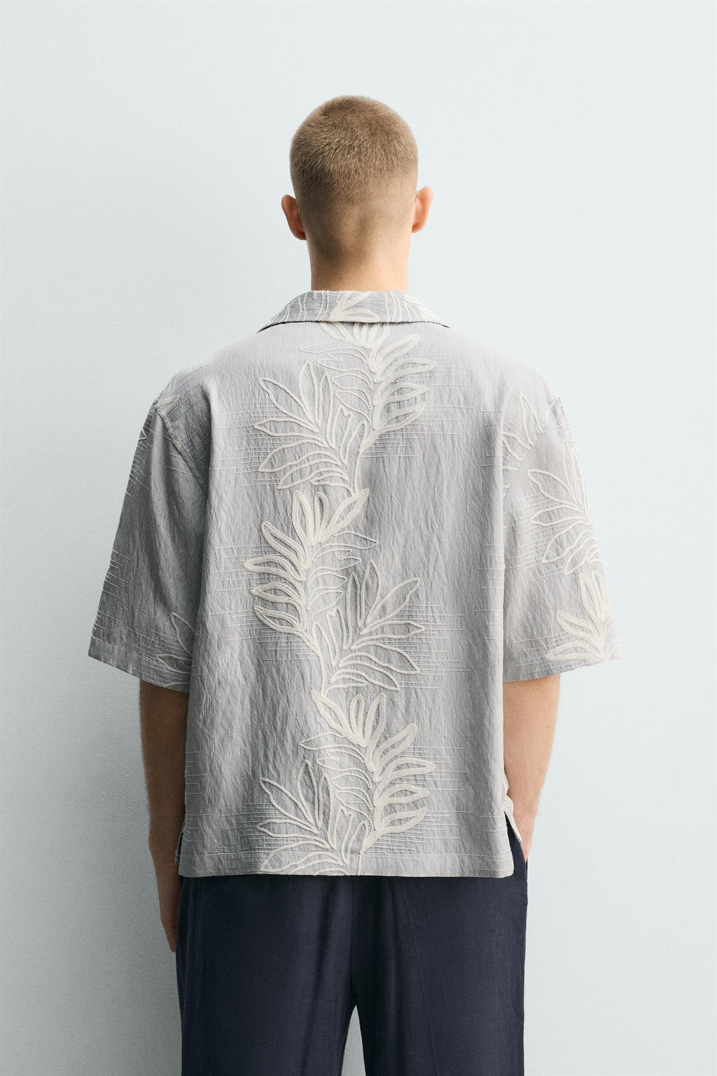 CAMISA JACQUARD BORDADO HOJAS / Celeste - Zara фото 3