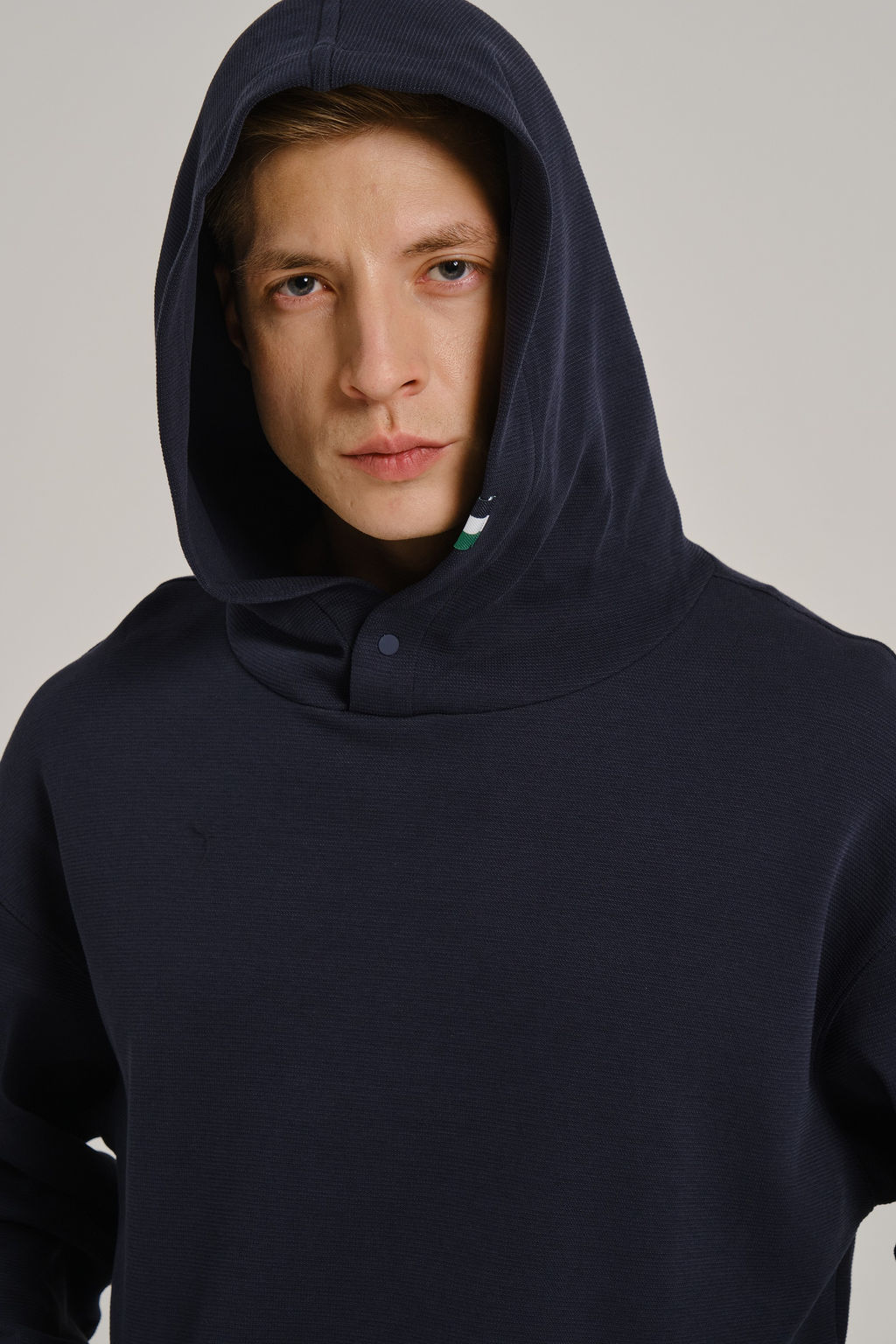 Худи Синий ICONIC Sweat Hoodie - Anta фото 6