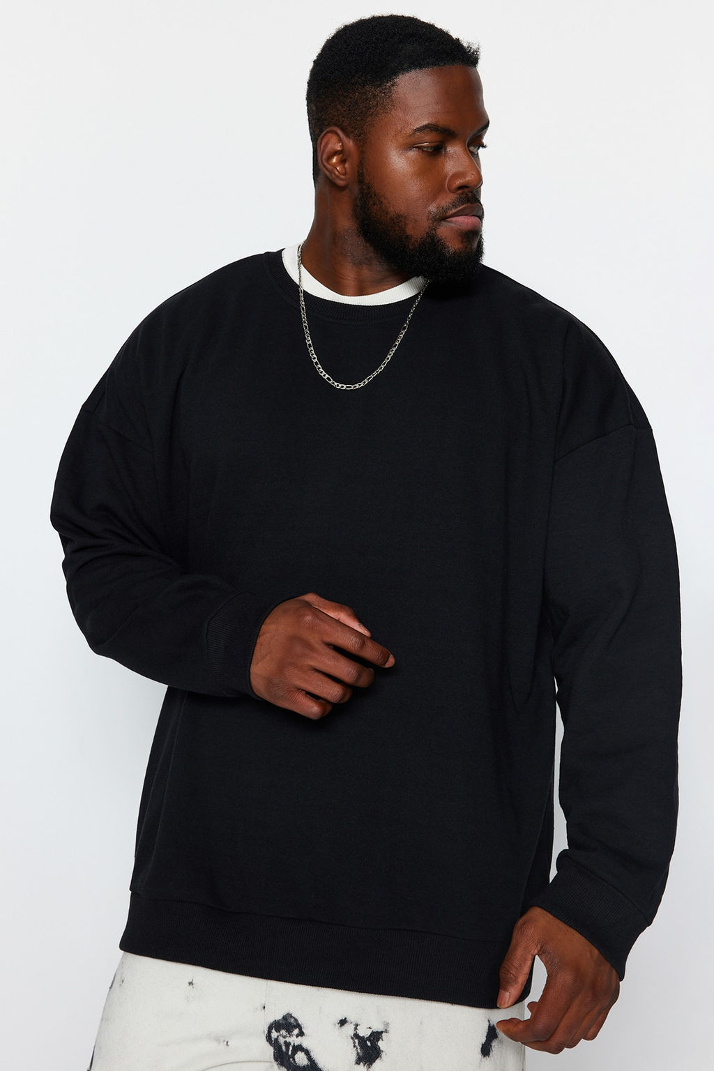 TRENDYOL MAN Siyah Buyuk Beden Bisiklet Yaka Oversize/Genis Kesim S?rt Bask? Ici Polar Sweatshirt TMNAW24AO00004 - Trendyolmilla фото 2