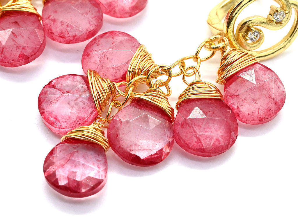 Серьги с розовым камнем рубиновый кварц в ювелирной огранке