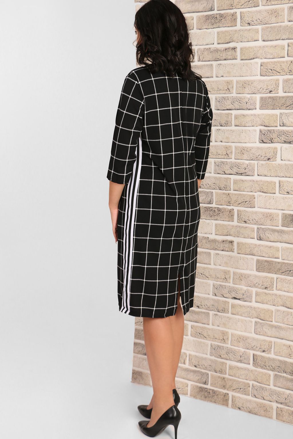 Платье в клетку черно-белую