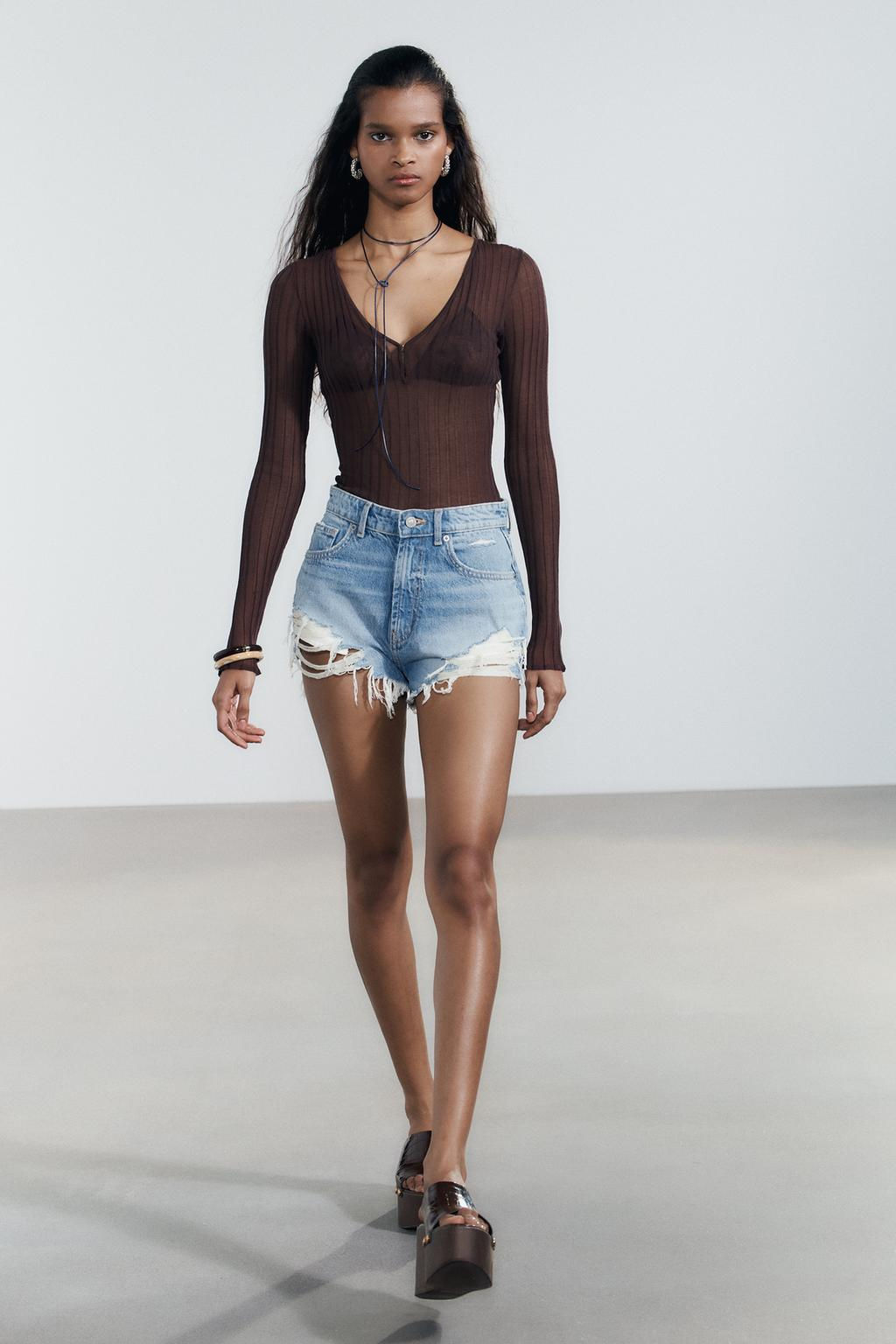 HIGH-WAIST CURVED DENIM SHORTS - Zara фото 27