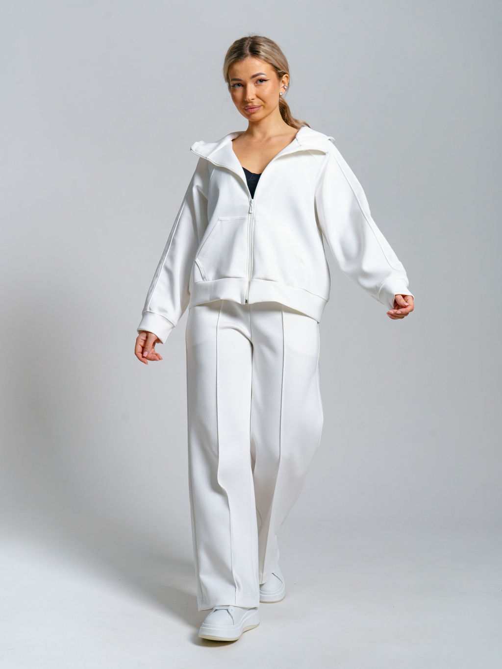 979 Костюм "Молочный"