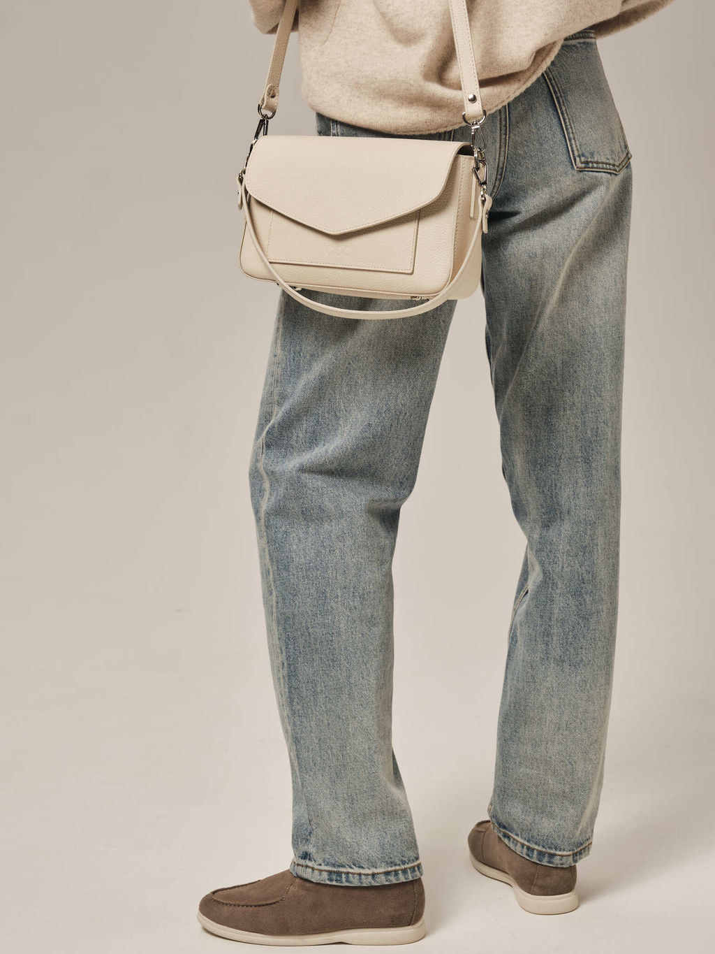 Кожаная сумка Rosie DBR 31158 светлый крем фото 5